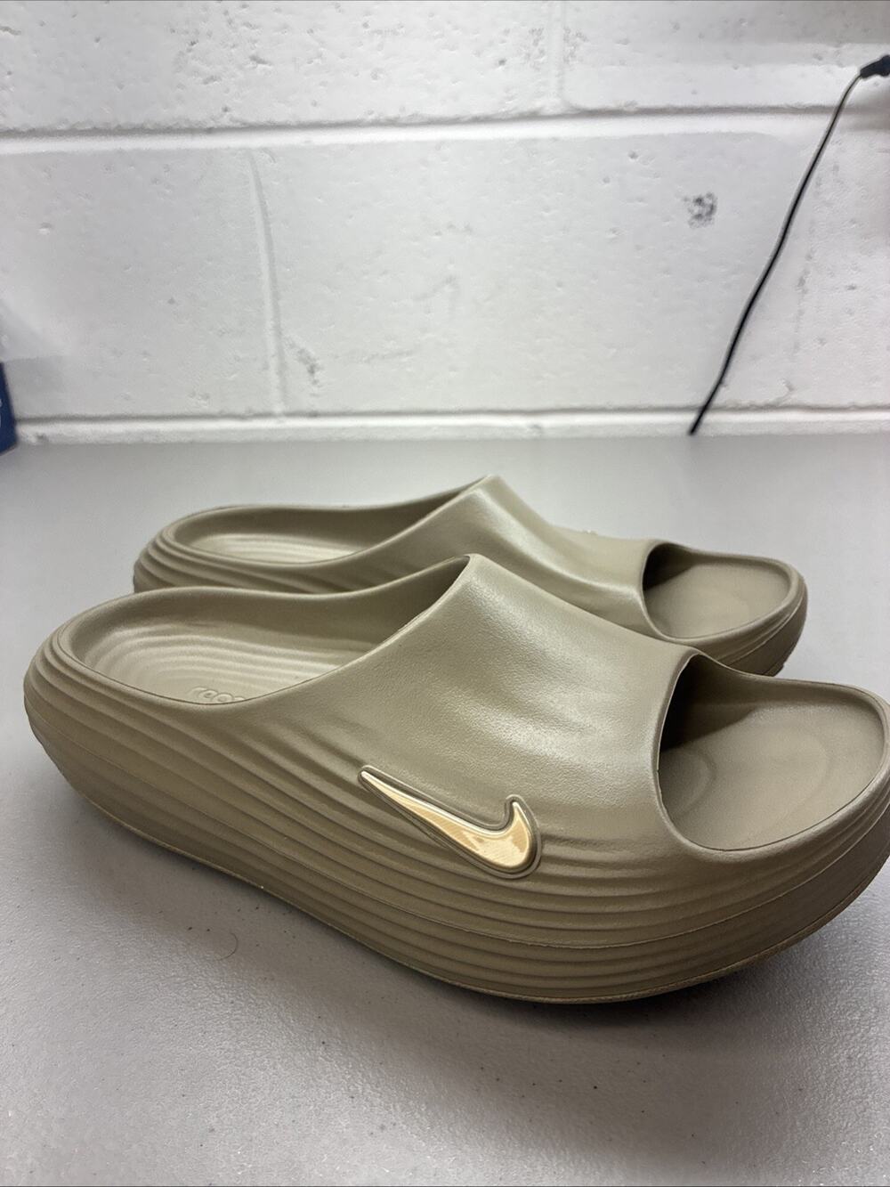Nike ReactX Rejuven8 Khaki Slide - HV5060-200 Men’s size 7 / Women’s Sz 8